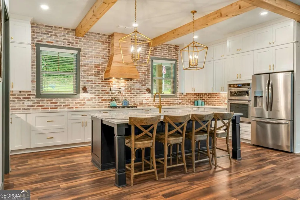 1485 Duffy Grizzle RD Dahlonega, GA 30533