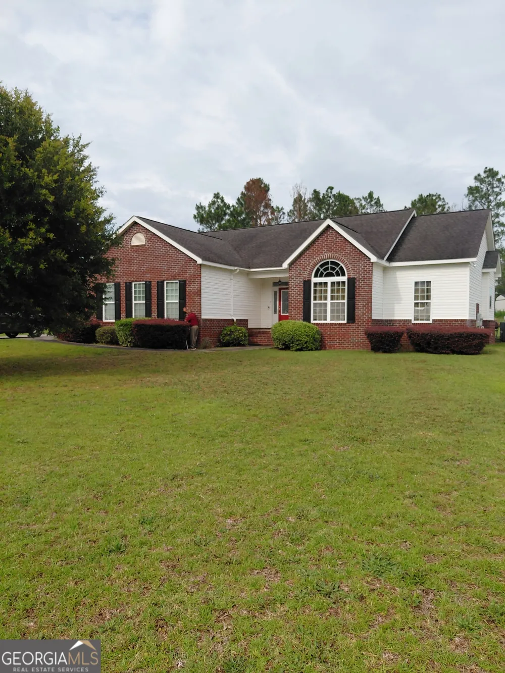 585 Live Oak Way WAY Dublin, GA 31021