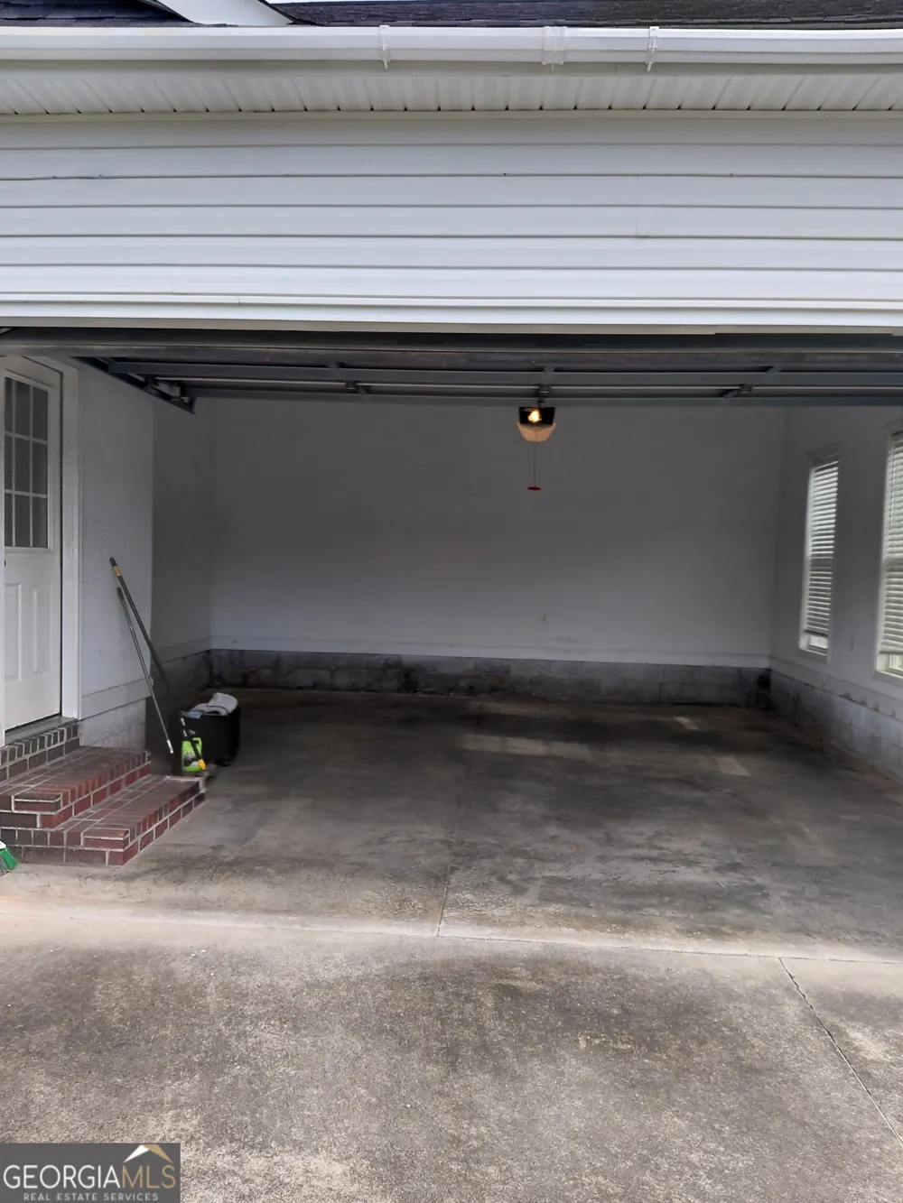 585 Live Oak Way WAY Dublin, GA 31021