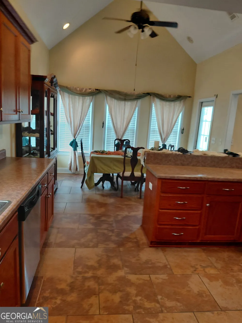 585 Live Oak Way WAY Dublin, GA 31021