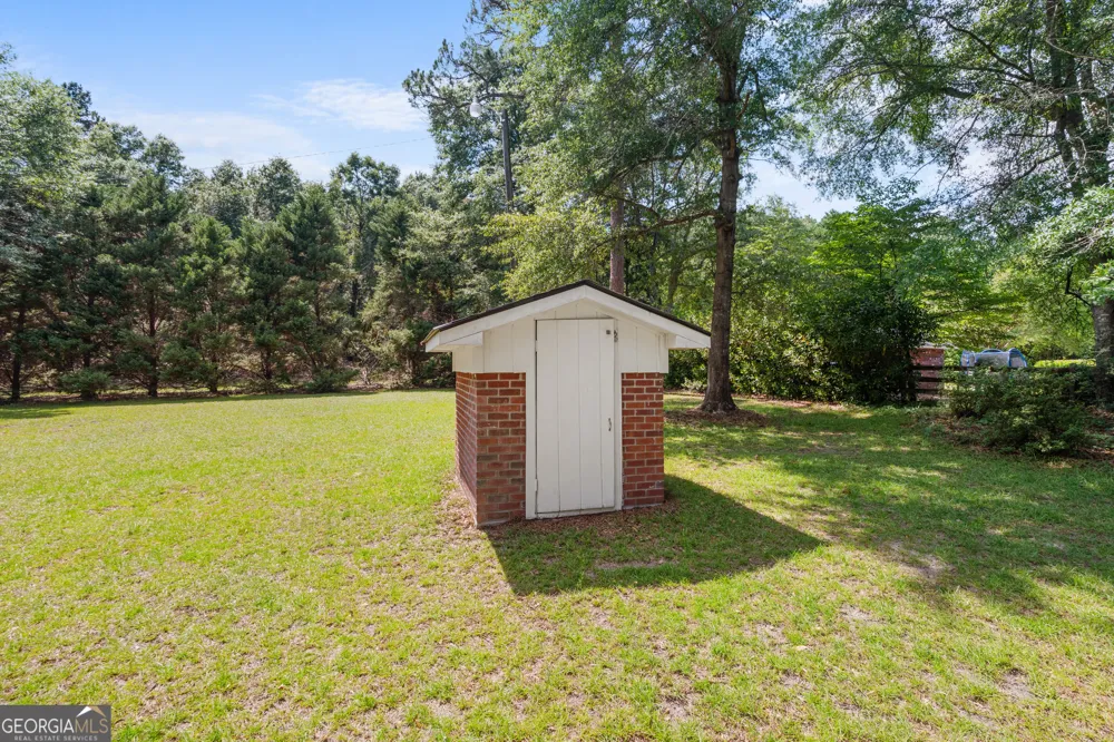 3058 Old Eighty RD Millen, GA 30442