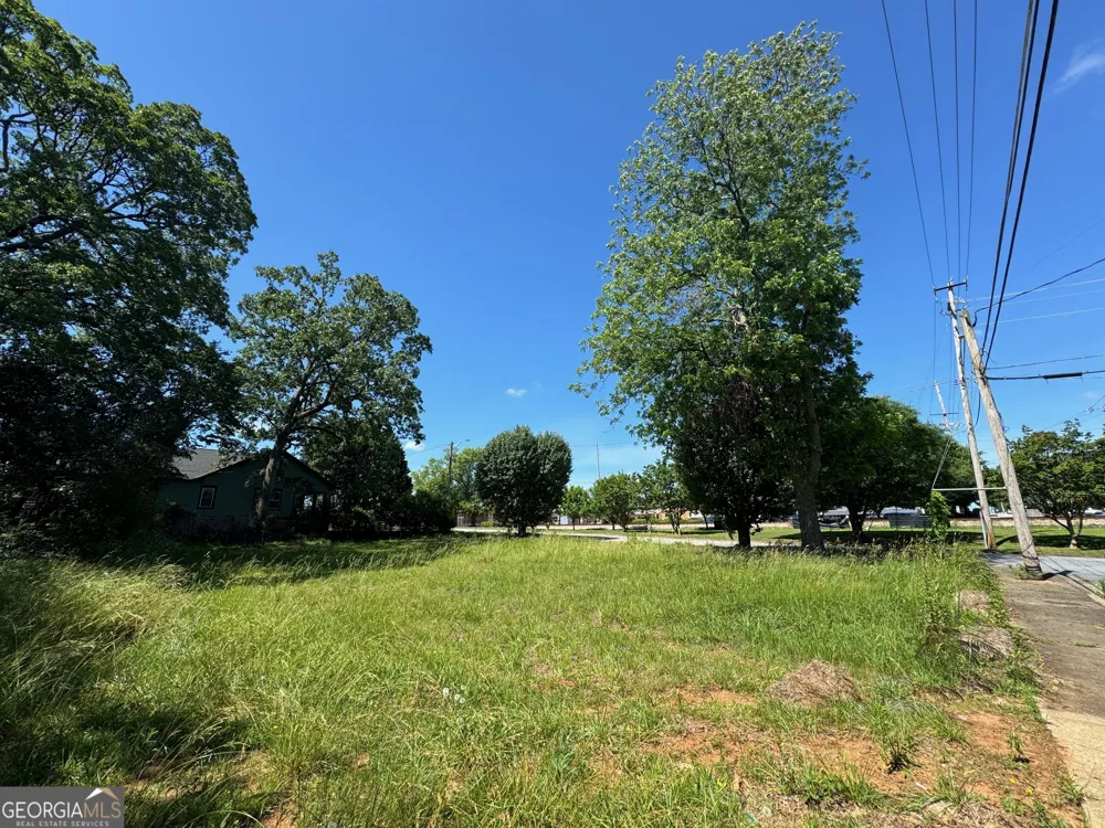 3698 Main ST College Park, GA 30337