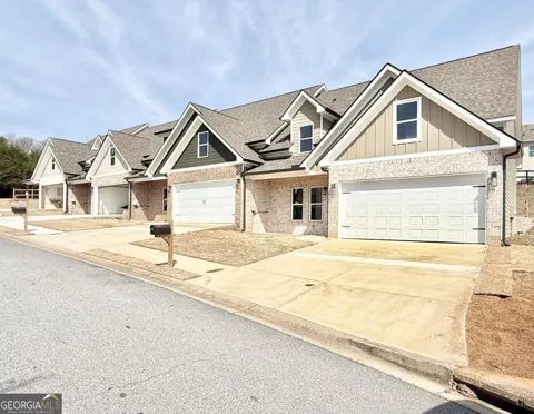 131 Stoneybrook DR