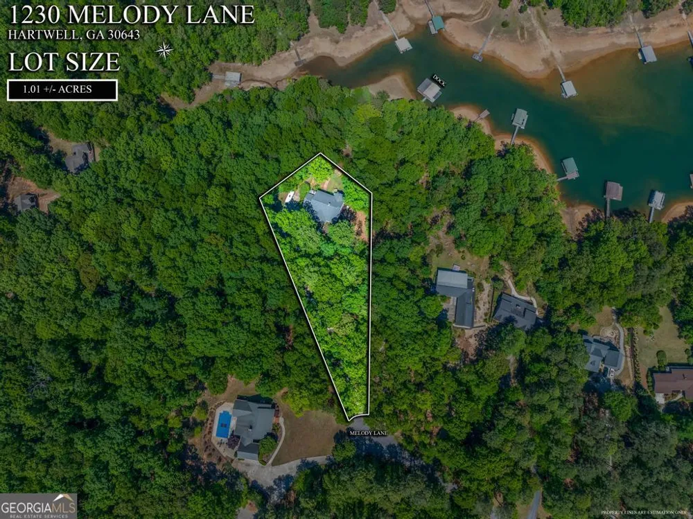 1230 Melody LN Hartwell, GA 30643
