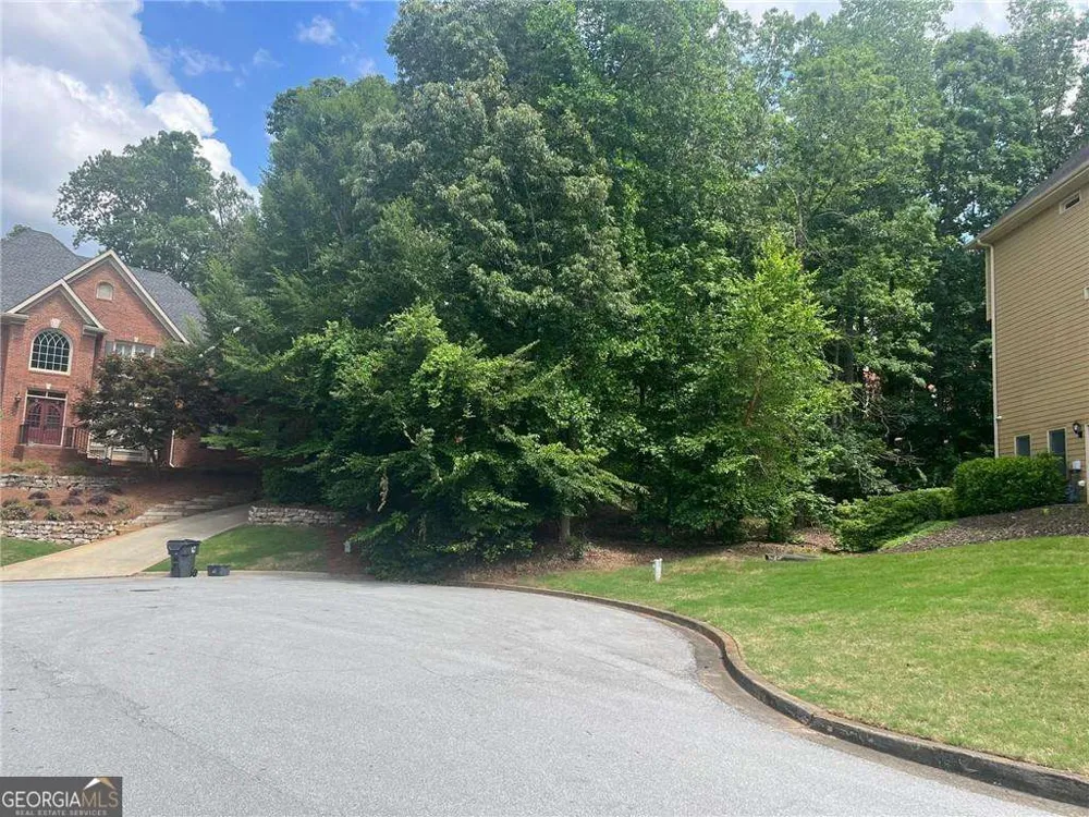 1894 Point River DR Duluth, GA 30097