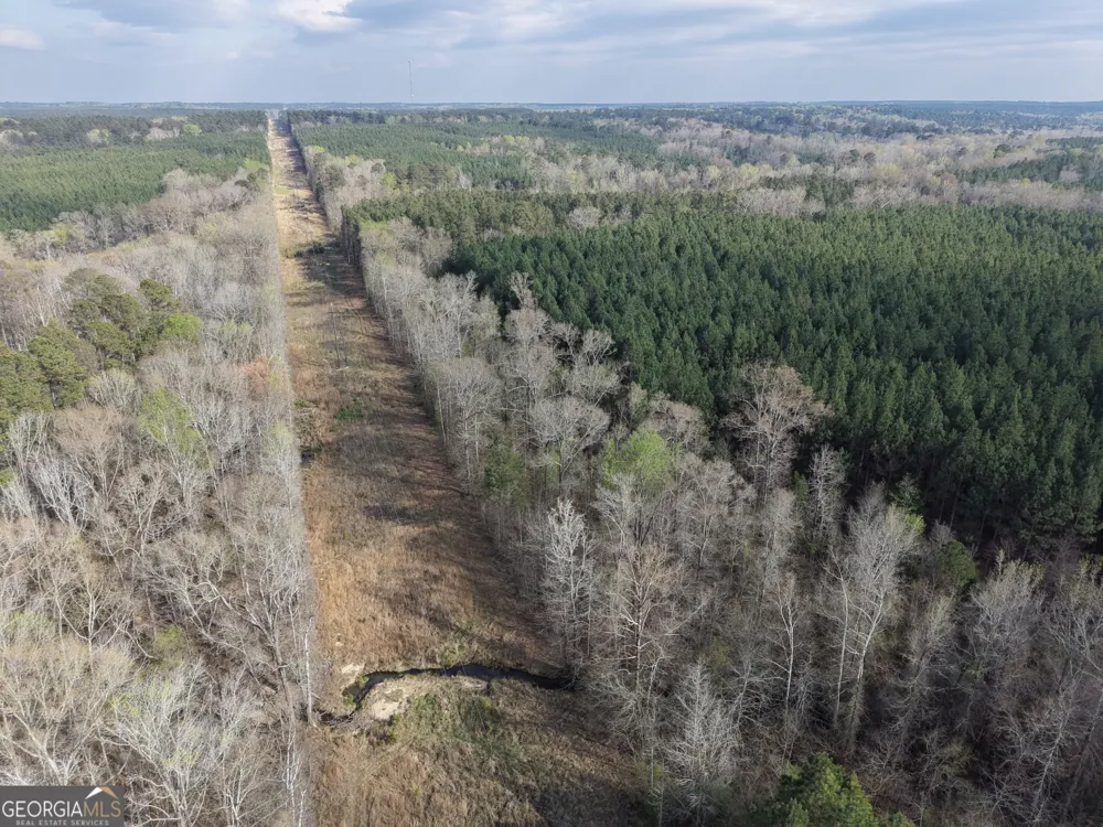 1929 Sharon RD Crawfordville, GA 30631