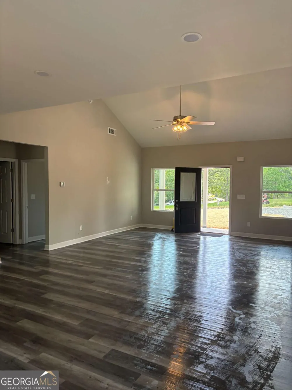40 Olive Branch LN Dahlonega, GA 30533