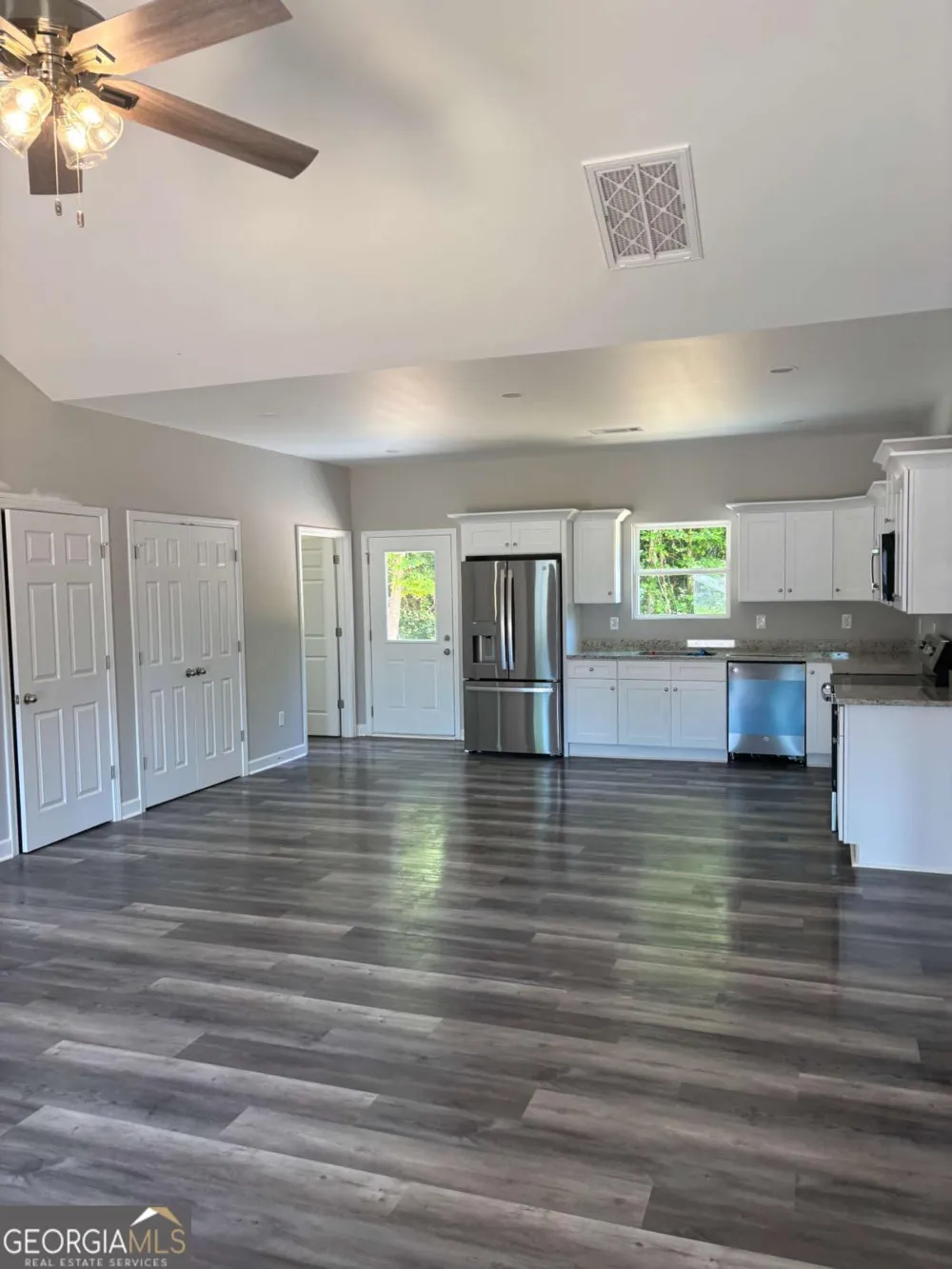 40 Olive Branch LN Dahlonega, GA 30533