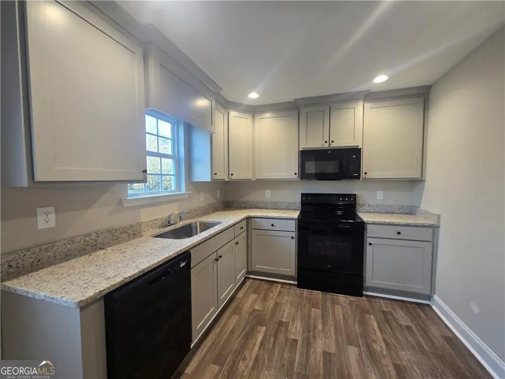 2978 Cannon Bridge RD Demorest, GA 30535