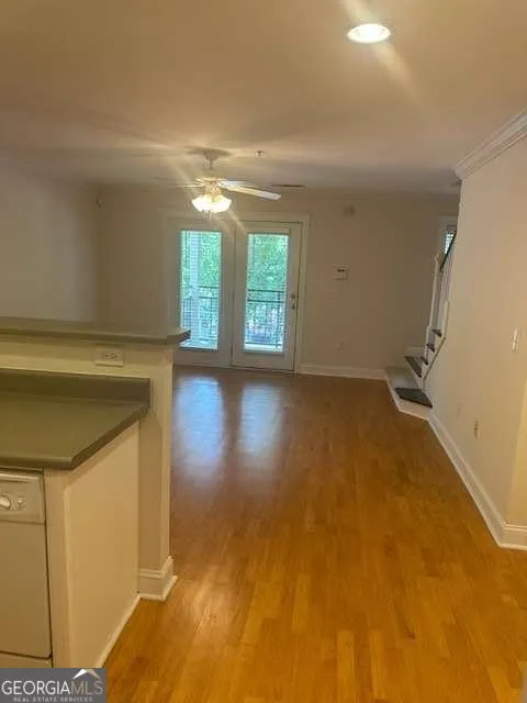 490 Barnett Shoals RD Athens, GA 30605