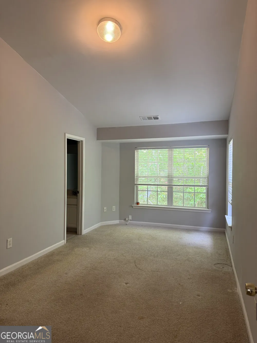 893 Redwood DR Norcross, GA 30093