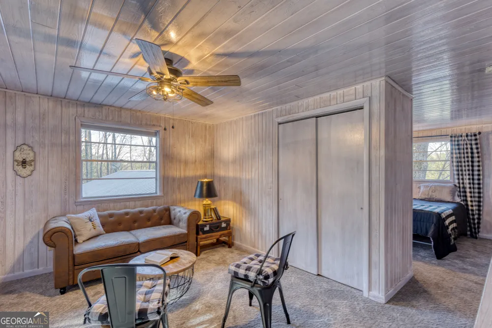 145 River Bend LN Blue Ridge, GA 30513