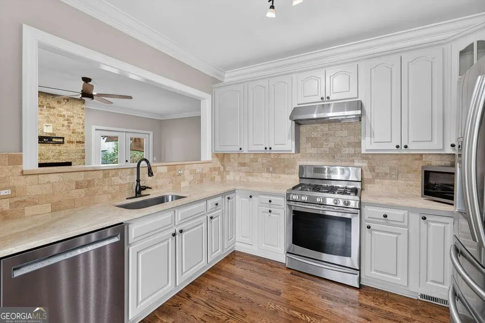 110 Newfield ST St. Simons, GA 31522