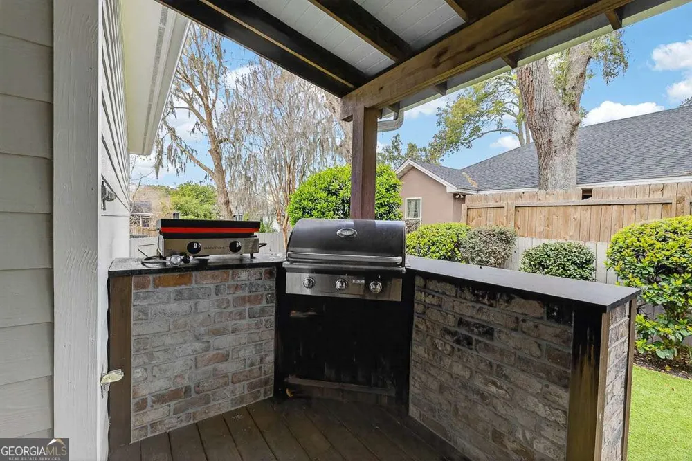 110 Newfield ST St. Simons, GA 31522