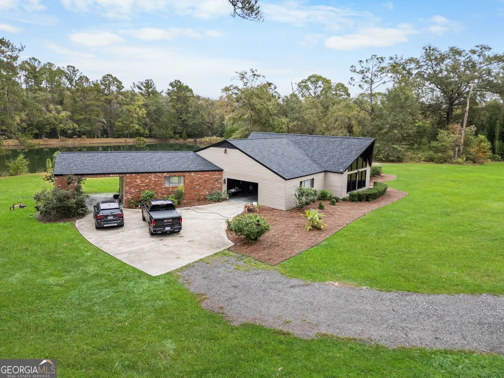 100 Morgan DR Jesup, GA 31545
