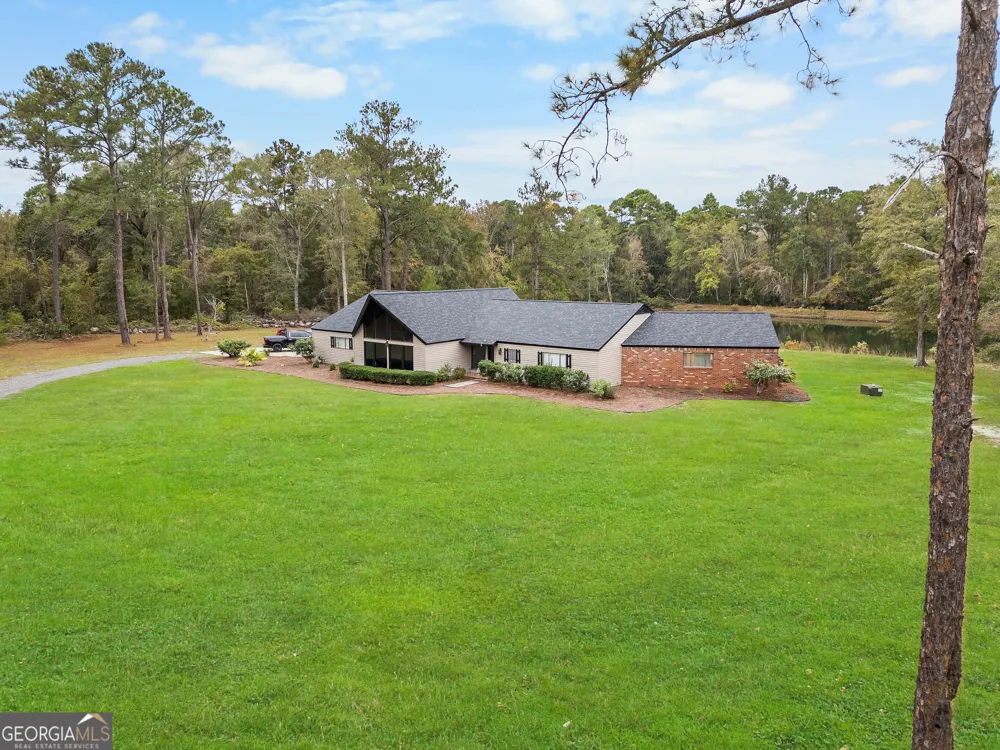 100 Morgan DR Jesup, GA 31545