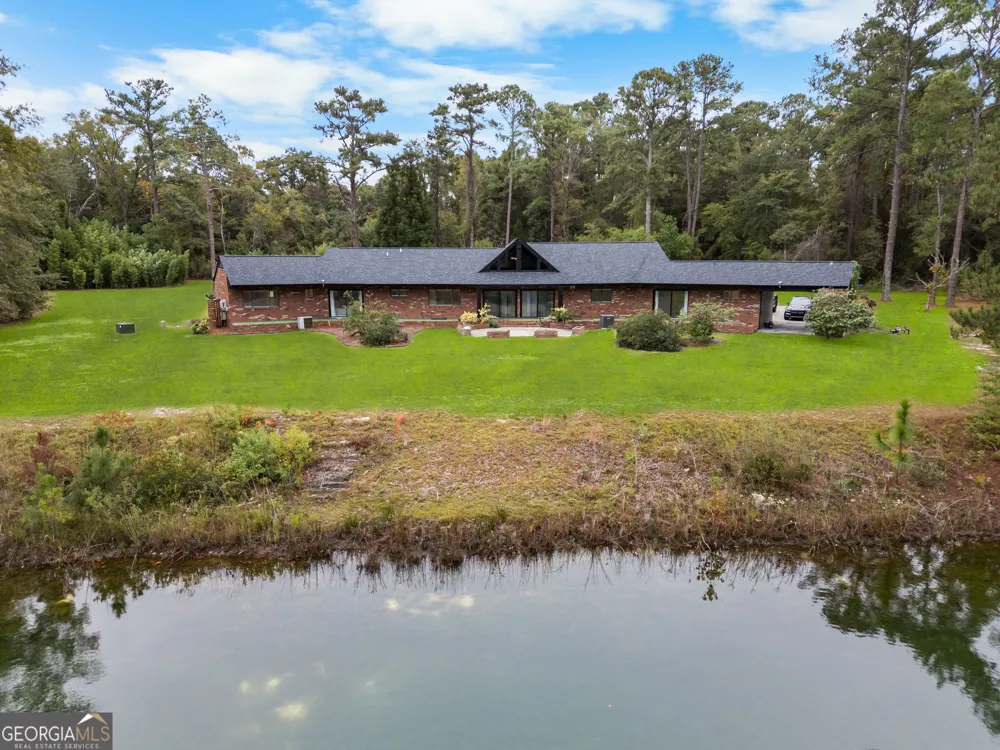 100 Morgan DR Jesup, GA 31545