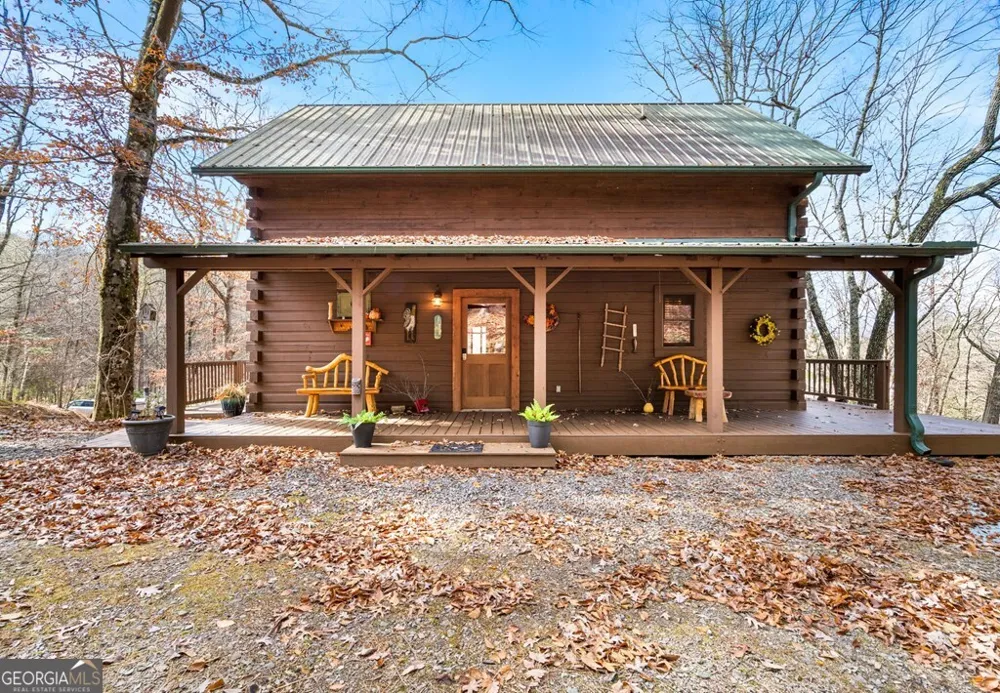 488 Smith RD Brasstown, NC 28902