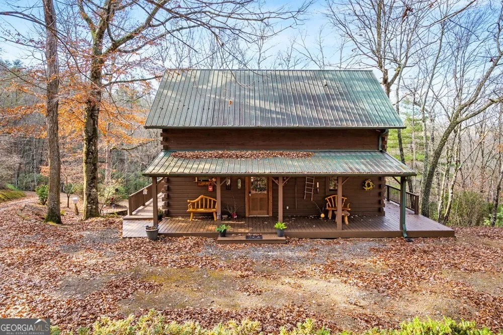 488 Smith RD Brasstown, NC 28902