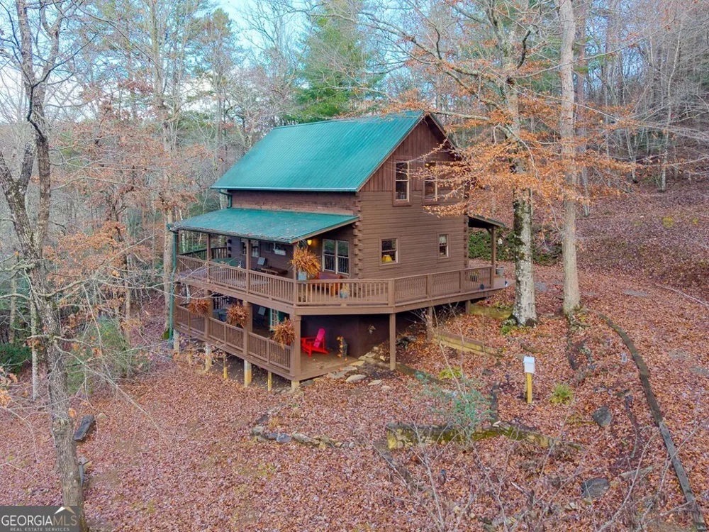 488 Smith RD Brasstown, NC 28902