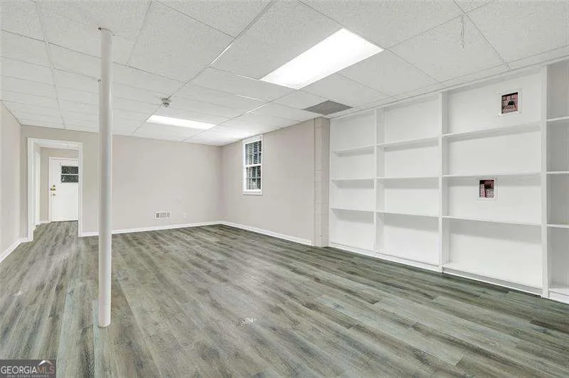 4517 E KINGS POINT CIR Dunwoody, GA 30338