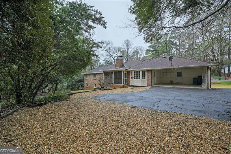 4517 E KINGS POINT CIR Dunwoody, GA 30338