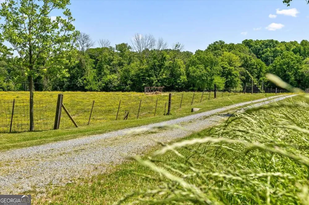 446 Brown Bridge RD Chatsworth, GA 30705
