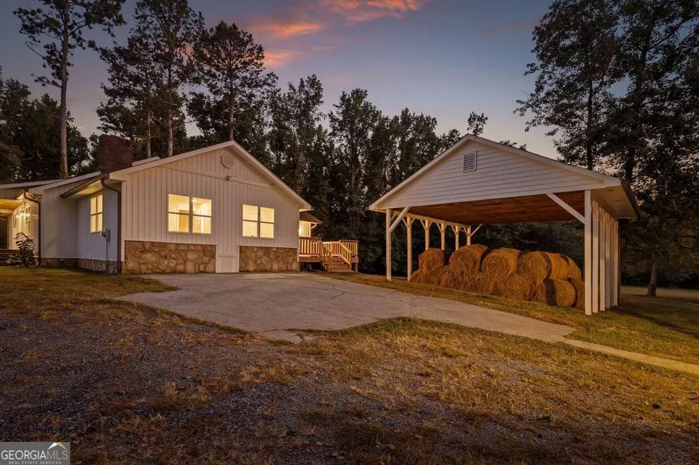446 Brown Bridge RD Chatsworth, GA 30705