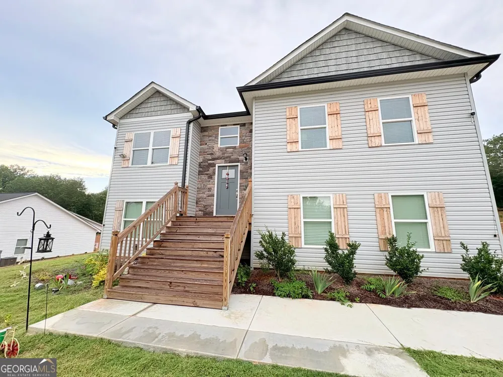 3029 Highway 17 Clarkesville, GA 30523
