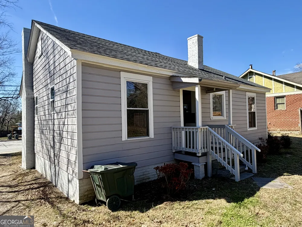 196 College AVE Elberton, GA 30635