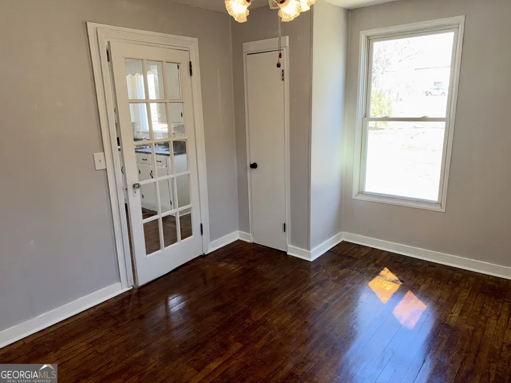 196 College AVE Elberton, GA 30635