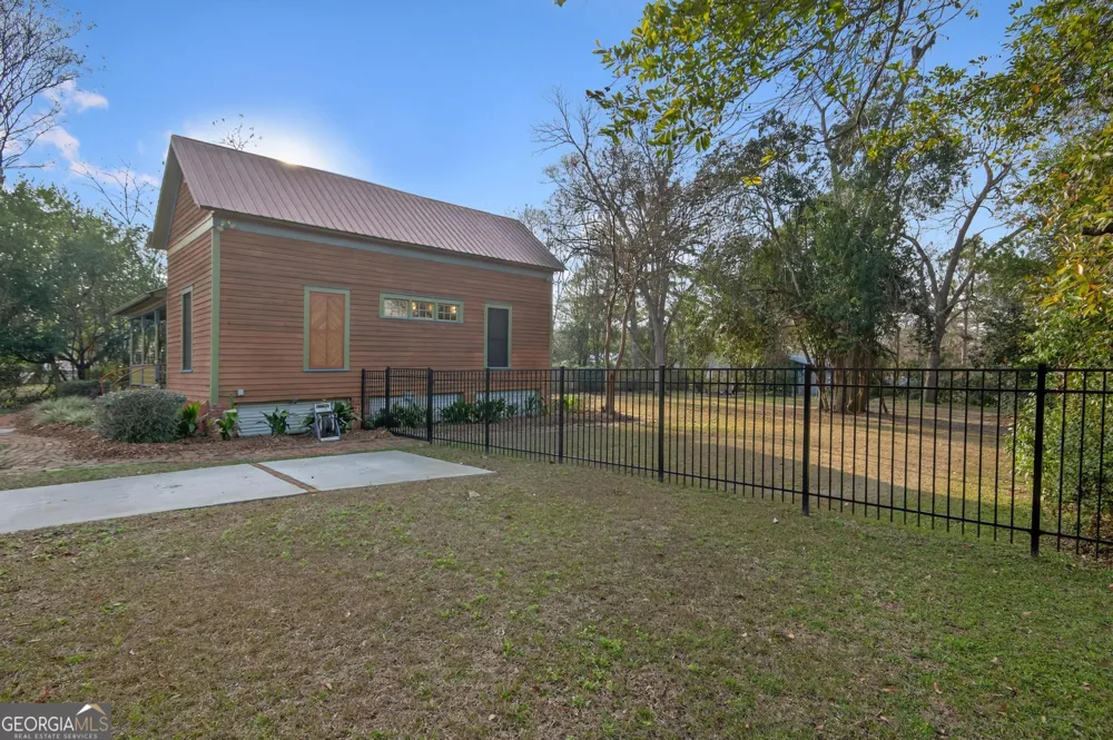33 Main ST Register, GA 30452