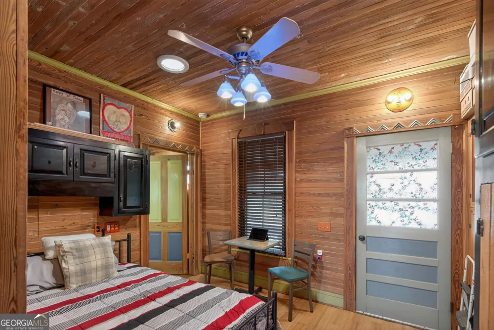 33 Main ST Register, GA 30452