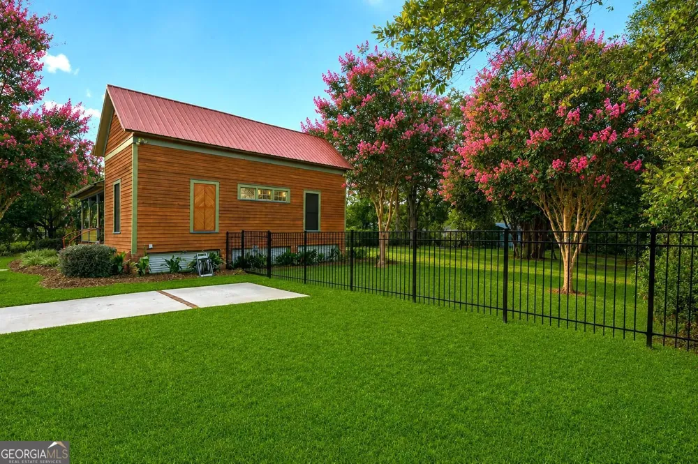 33 Main ST Register, GA 30452