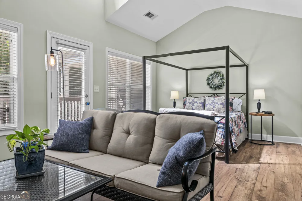 181-H Farriers LN Eatonton, GA 31024