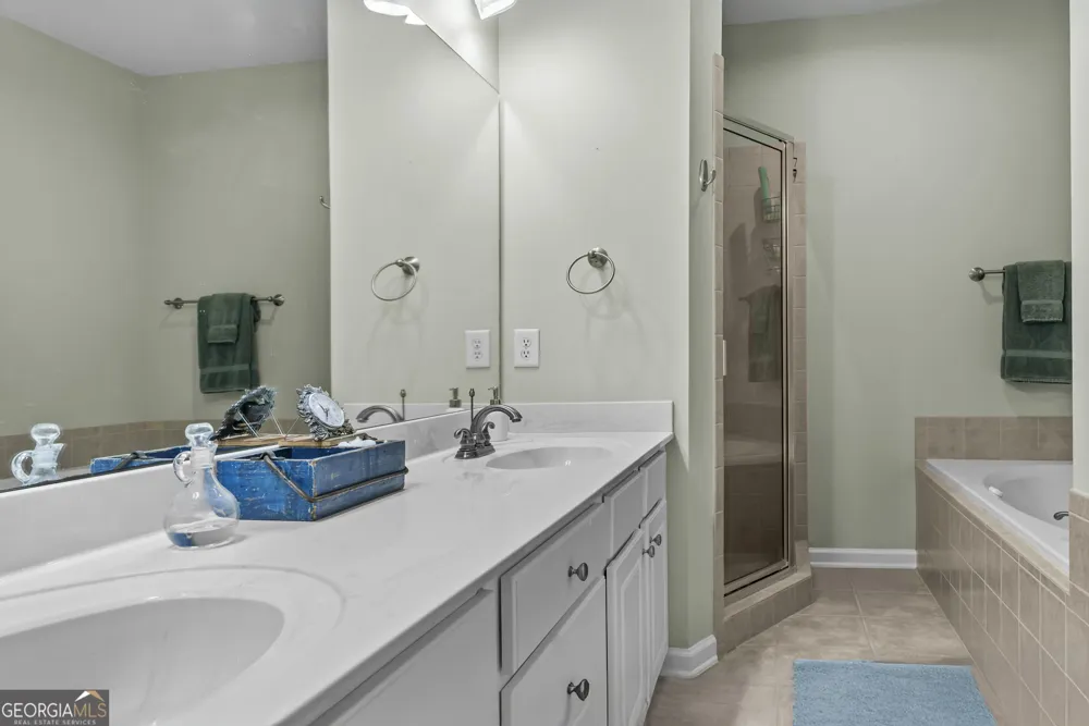 181-H Farriers LN Eatonton, GA 31024