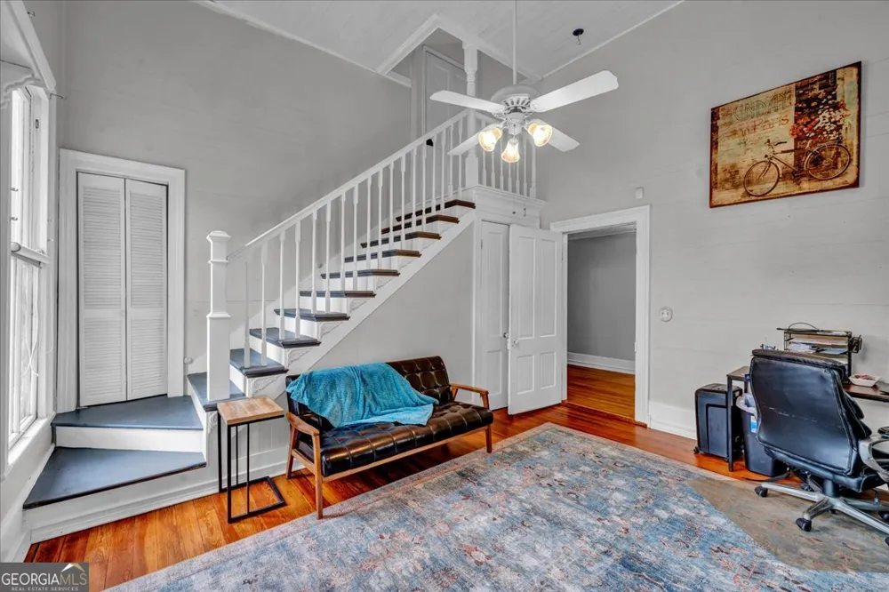 108 Howard ST Byron, GA 31008