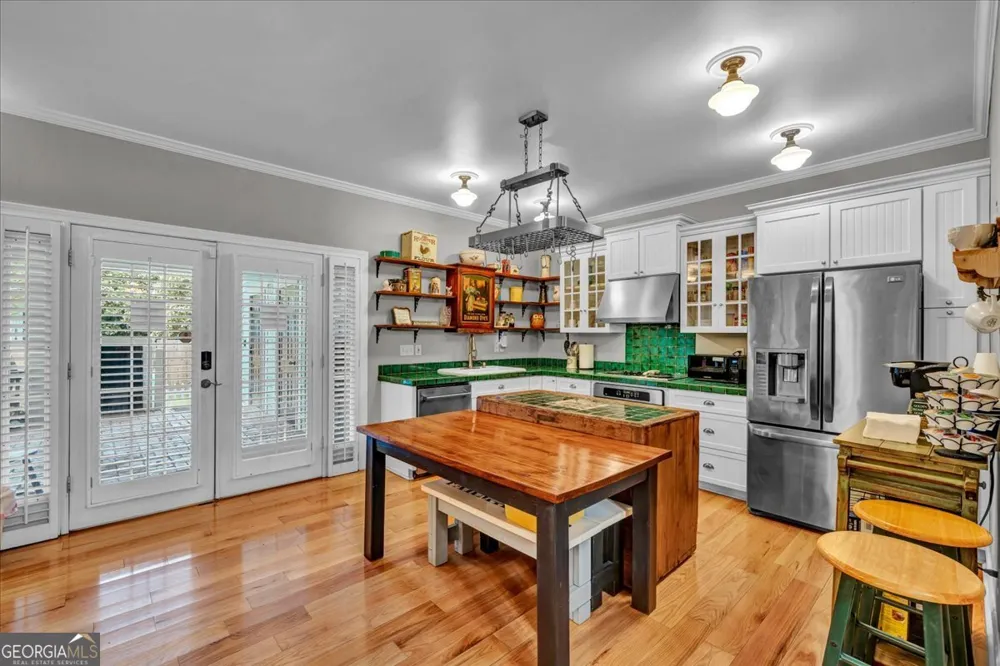 108 Howard ST Byron, GA 31008