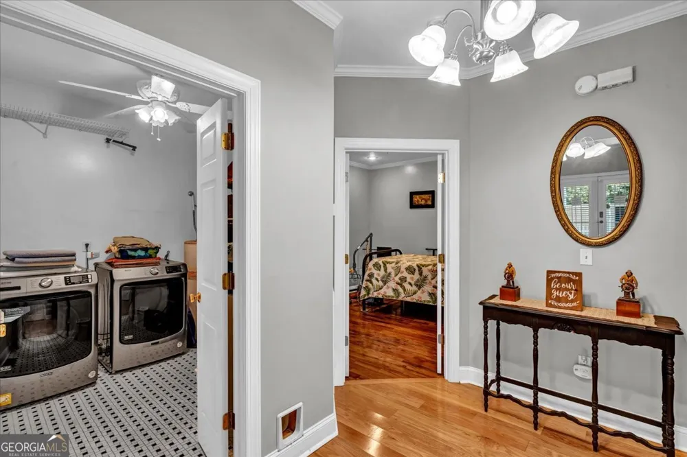 108 Howard ST Byron, GA 31008