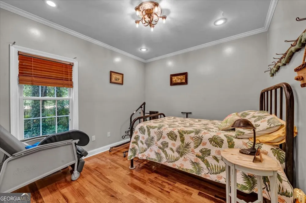 108 Howard ST Byron, GA 31008