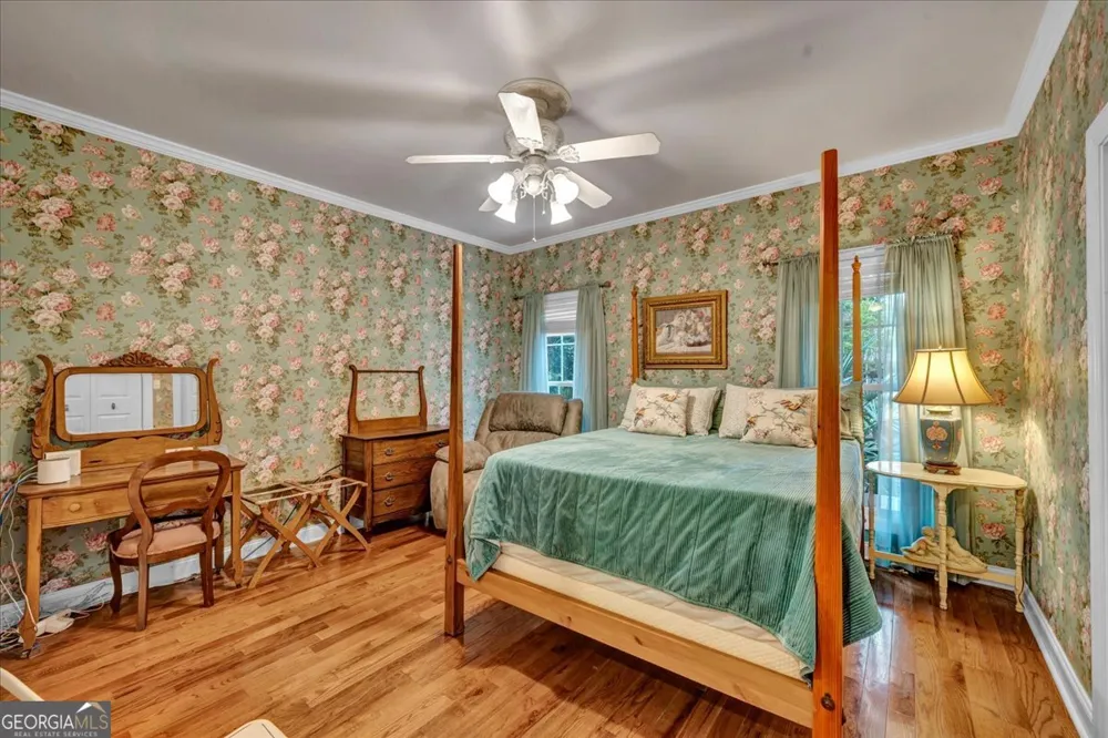 108 Howard ST Byron, GA 31008