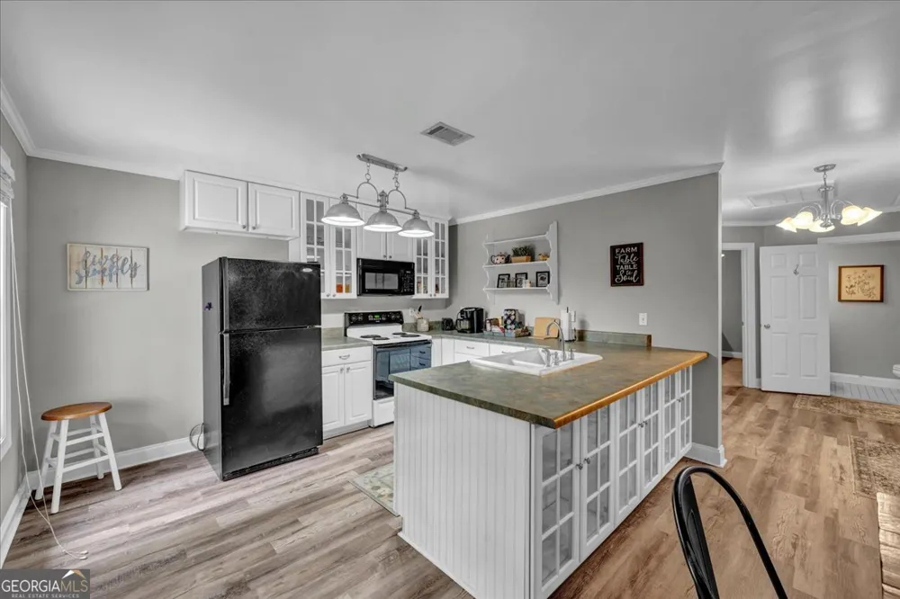 108 Howard ST Byron, GA 31008