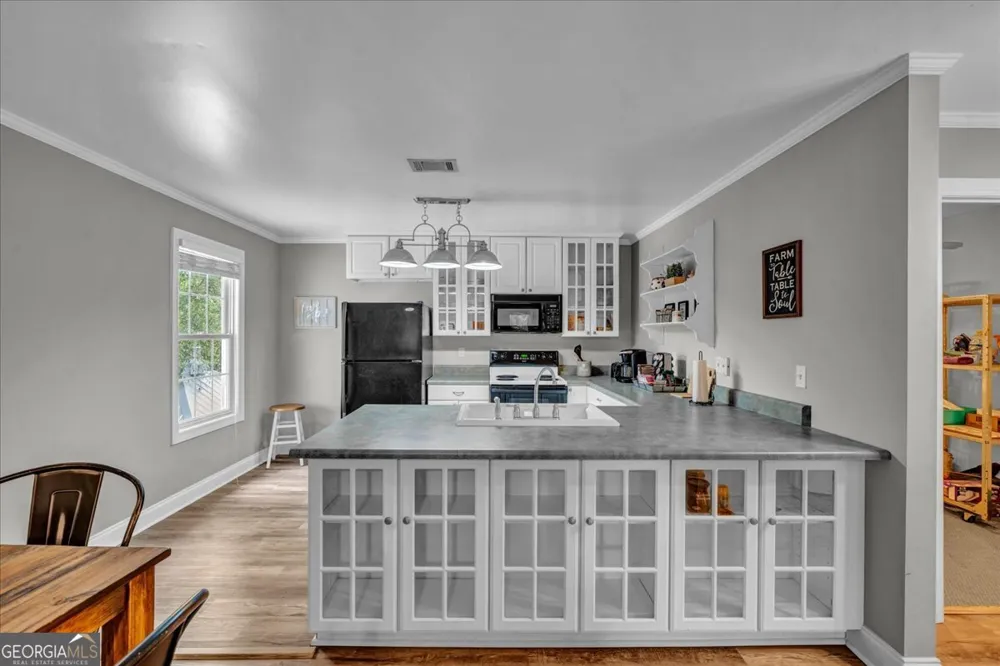 108 Howard ST Byron, GA 31008