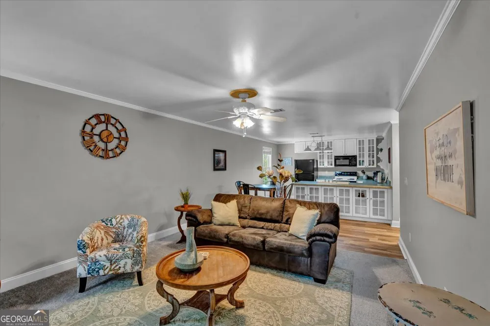 108 Howard ST Byron, GA 31008