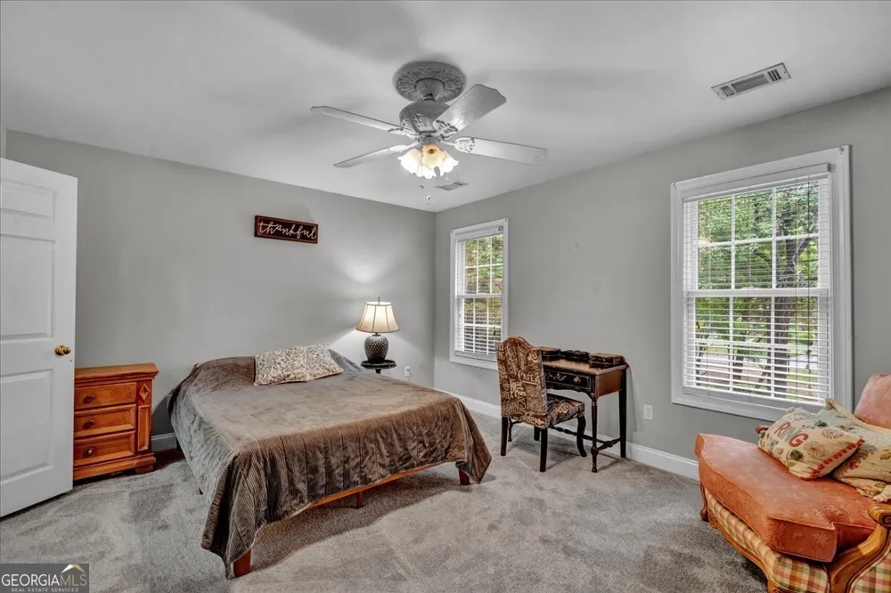 108 Howard ST Byron, GA 31008