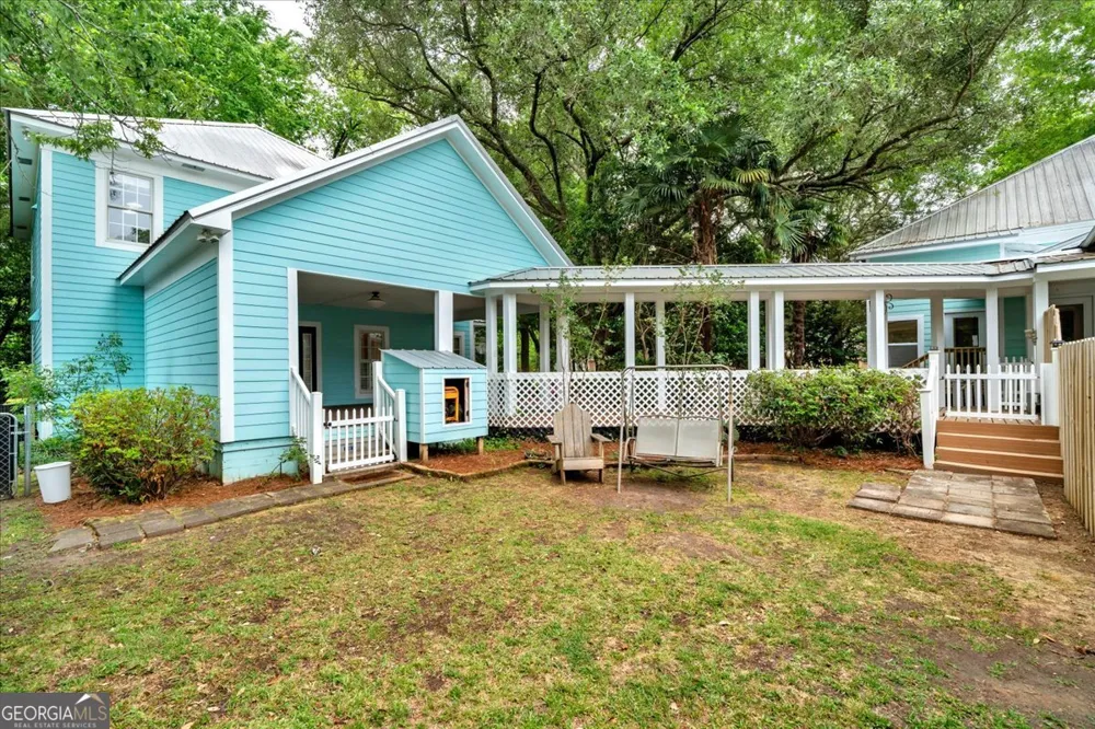 108 Howard ST Byron, GA 31008