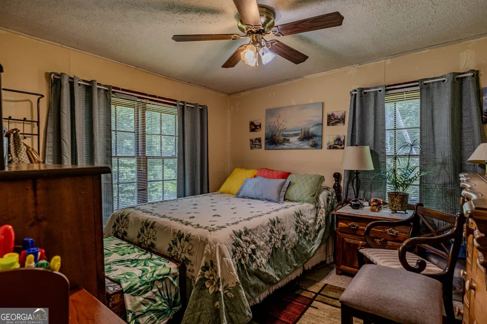 35 Harris LOOP Cedartown, GA 30125
