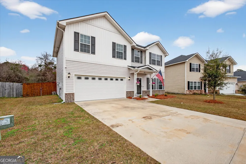 245 Alcott CIR Hinesville, GA 31313