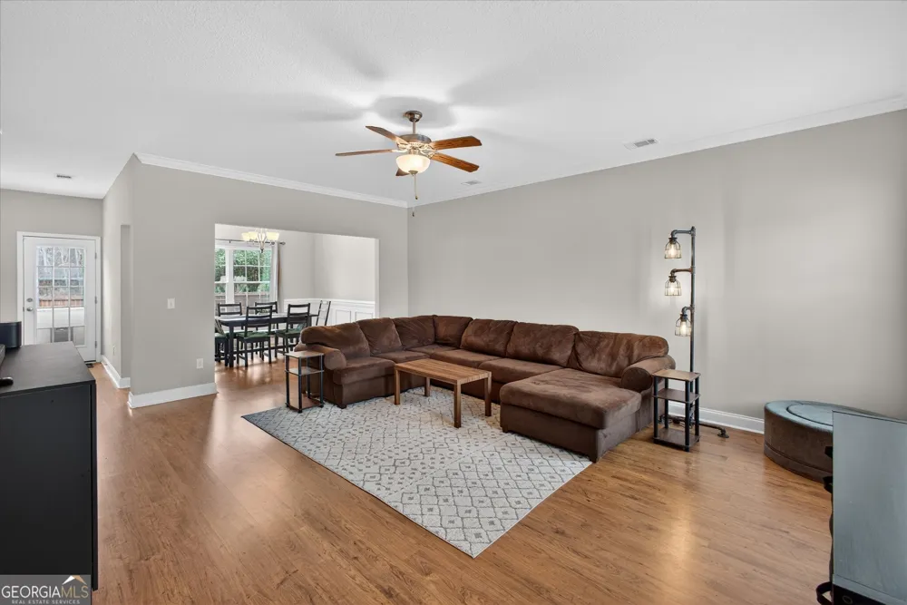 245 Alcott CIR Hinesville, GA 31313