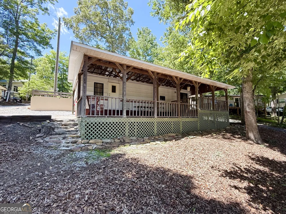 151 Cindy PKWY Cleveland, GA 30528